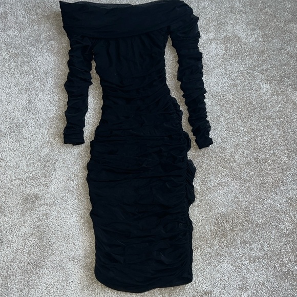 HOUSE OF CB MIDI RUCHED DRESS - Picture 3 of 5